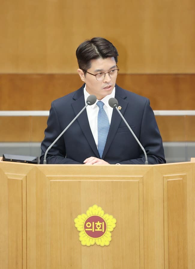 230323 이재영 의원, “경기도형 납품대금 연동제 실시를 위한 제언” 5분발언 실시 (1).JPG