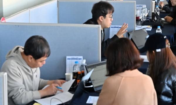 240105 경기도교육청, 겨울방학 진학상담실 운영, 고등학생 맞춤형 진학정보 제공에 앞장서(자료사진).jpg