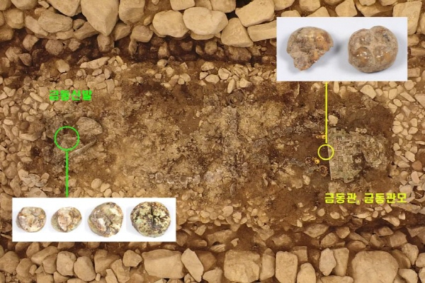 경주 황남동 120-2호분 주인은 12~15세 여성과 3세 순장 아이.png